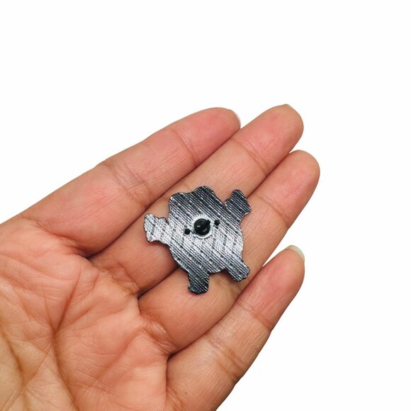 ⭐Enamel Pin Punk Frog Giving The Finger Broch GreenAnimal alloy Badge New Oz⭐ - Picture 3 of 6